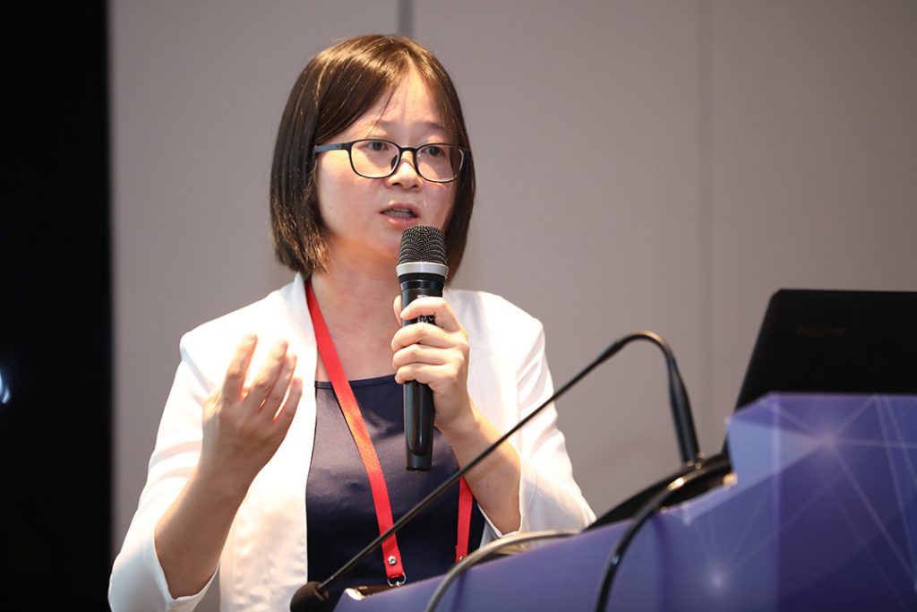 流池法專(zhuān)家-趙宇在臺(tái)上發(fā)言